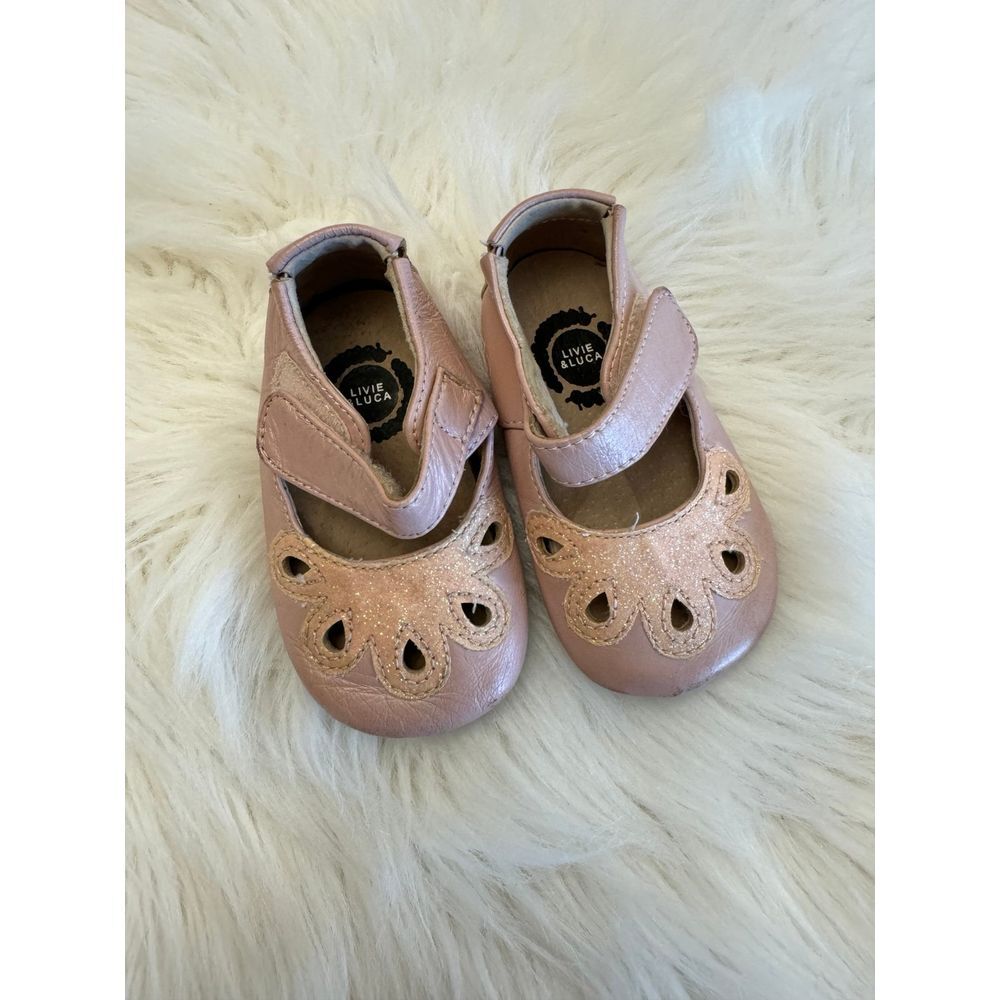 Livie and Luca light pink petal Mary Jane 6/12m
